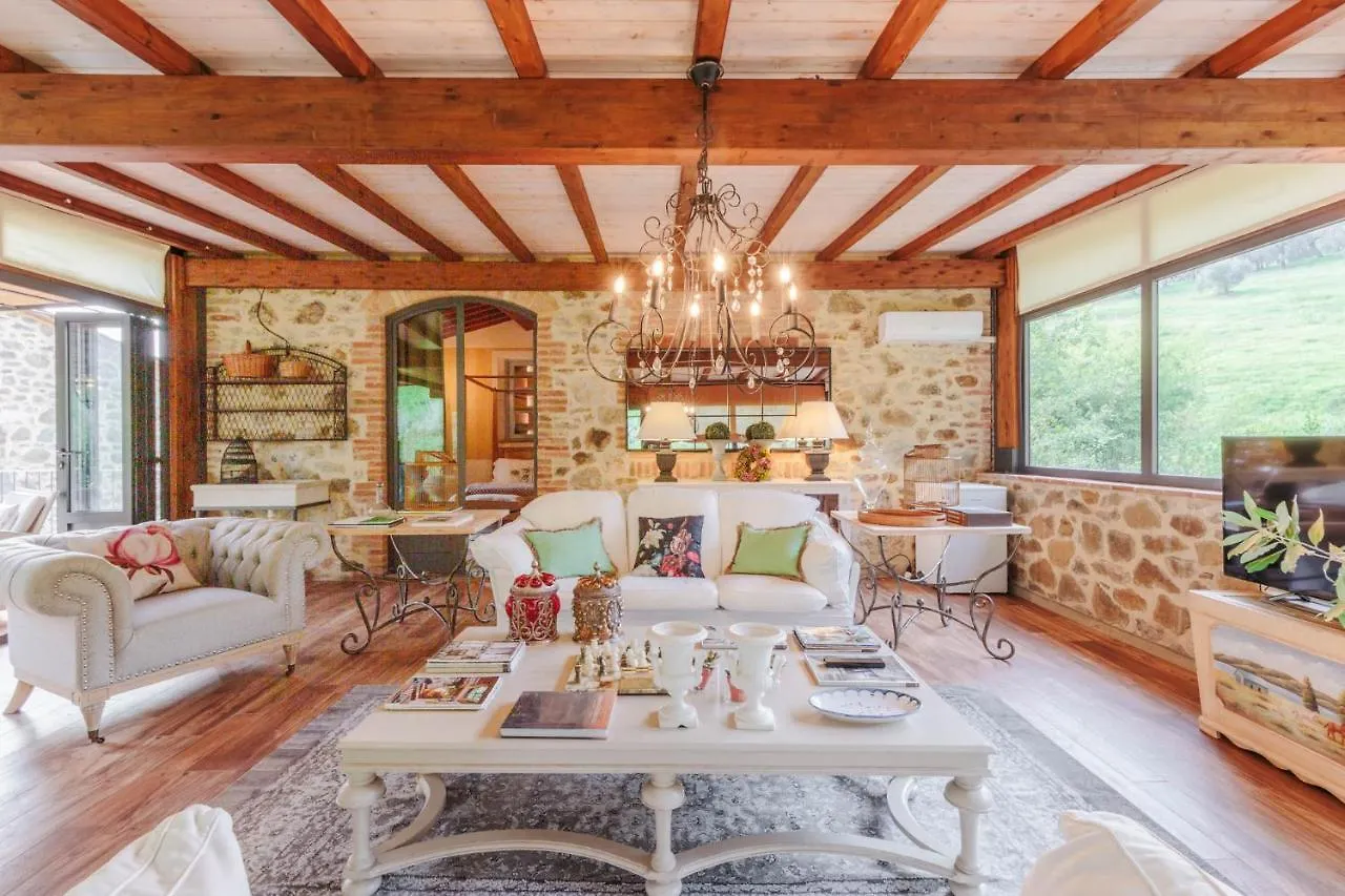 Villa Veranda, A Romantic Farmhouse With Pool Larciano